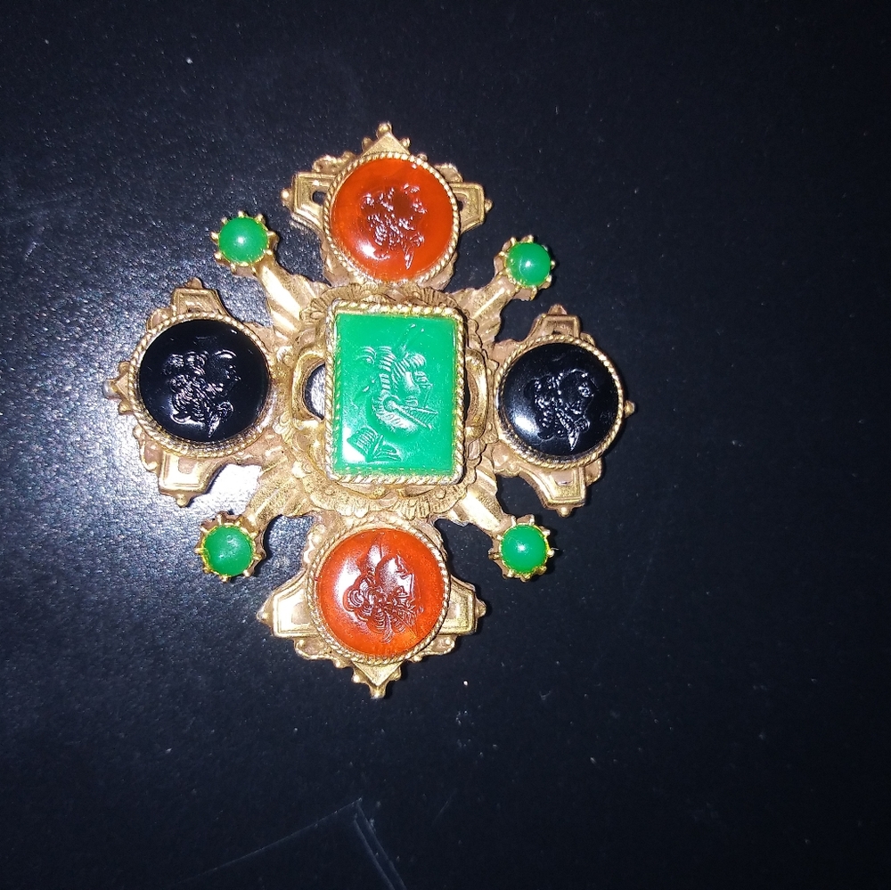 Vintage Maltese cross antique intaglio stones brooch.